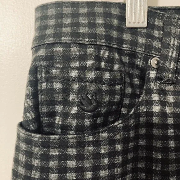 Gloria Vanderbilt Amanda Ponte Jean Pants Women’s 16 Plaid Check Black Gray - Picture 10 of 12